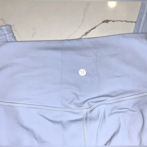 lululemon Align™ High-Rise Crop 23" Pastel Blue Size 10 - Picture 3 of 6